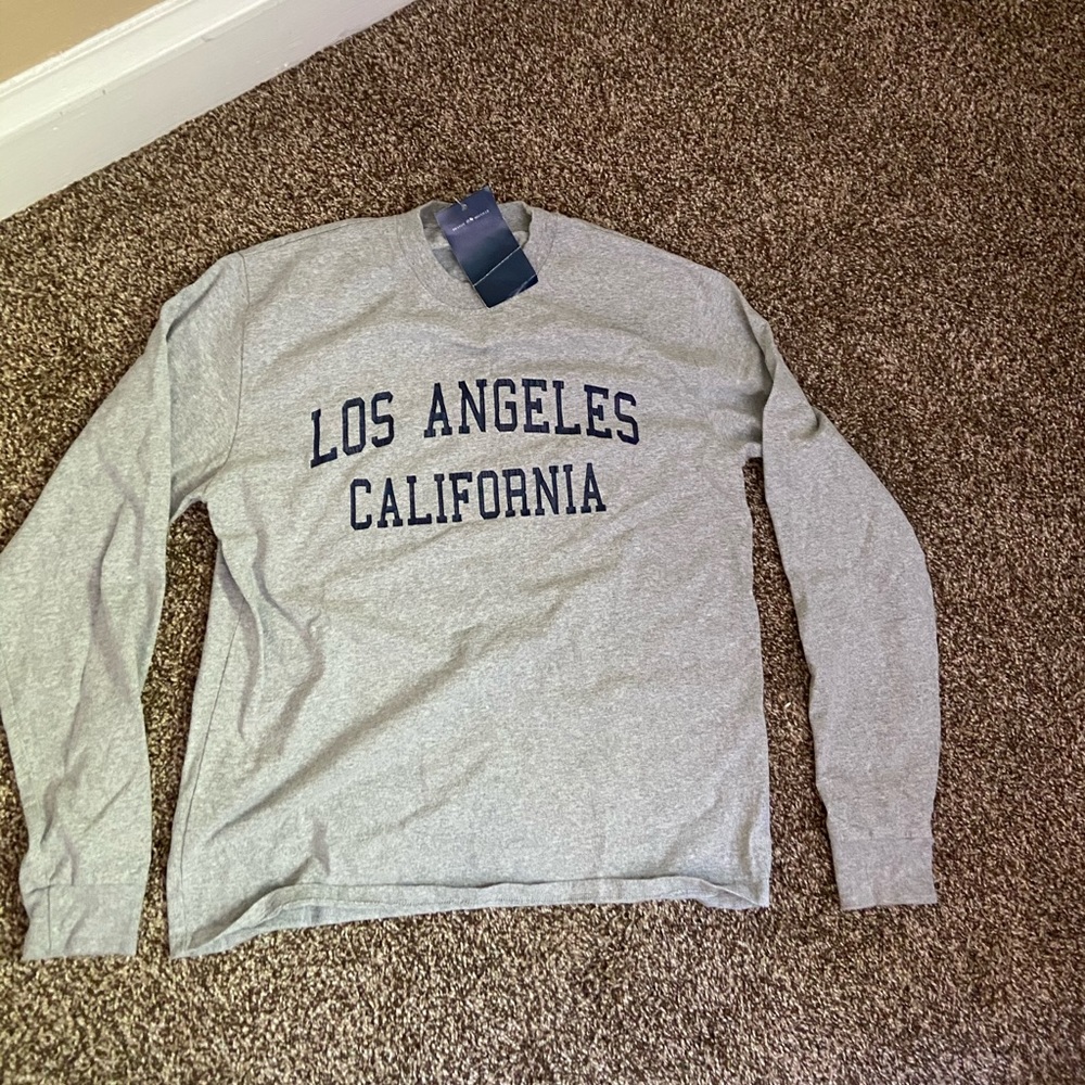 Brandy Melville long sleeve T